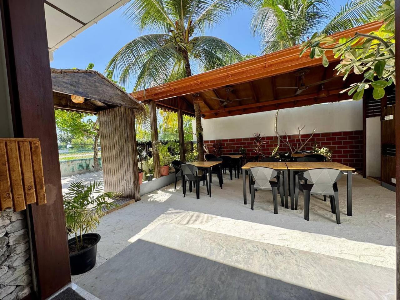 Seascape Retreats Dhigurah Hotell Dhigurah  Eksteriør bilde